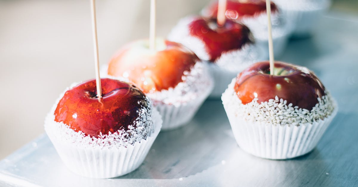 My German Apple Cake sank in the middle and I don't know how to fix it - Red and White Cupcakes