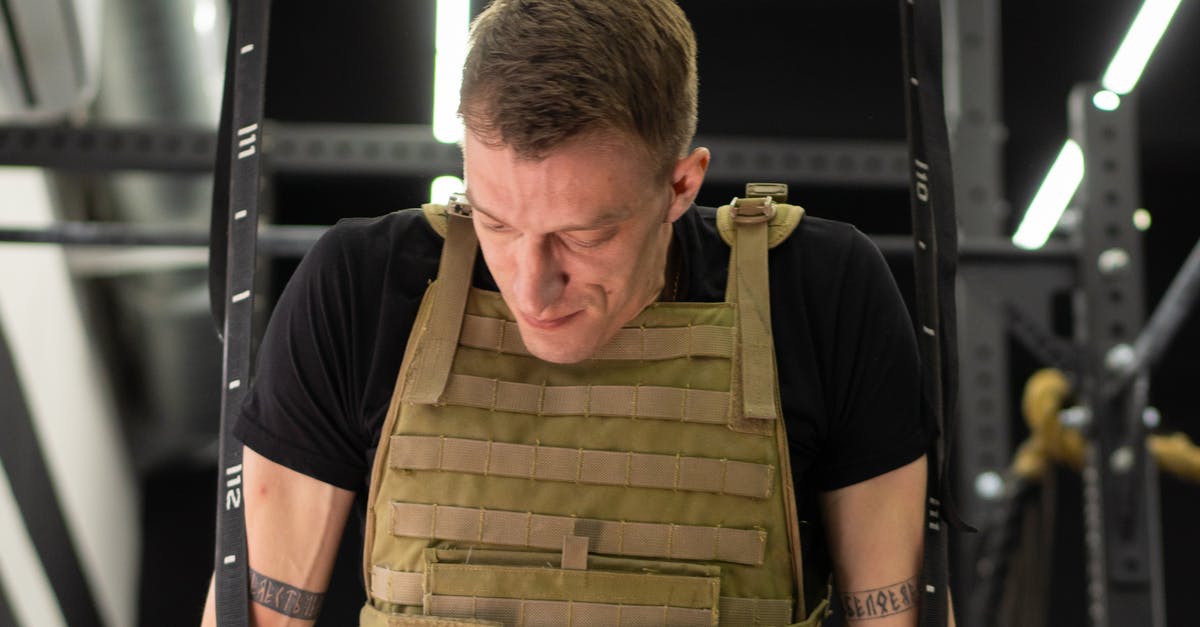 N2O canister getting stuck in whipping siphon? - A Man Wearing a Weighted Vest N2O canister getting stuck in whipping siphon? - A Man Wearing a Weighted Vest