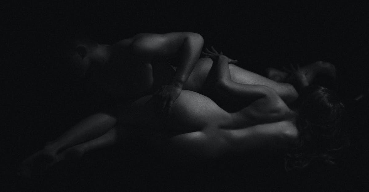 On a naked chicken (skin on, but no coating, batter) is there any benefit of double frying? - Man and Woman Nude Lying Together On a naked chicken (skin on, but no coating, batter) is there any benefit of double frying? - Man and Woman Nude Lying Together