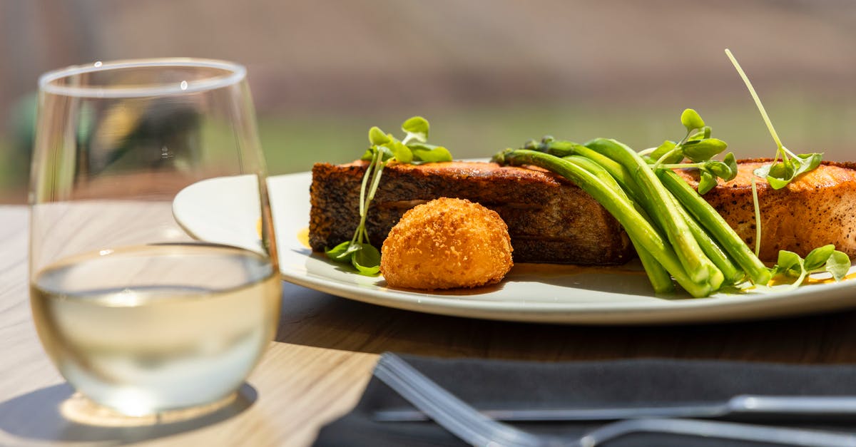 Potato Starch Coating water to starch ratio? - Brown Bread on White Ceramic Plate Potato Starch Coating water to starch ratio? - Brown Bread on White Ceramic Plate
