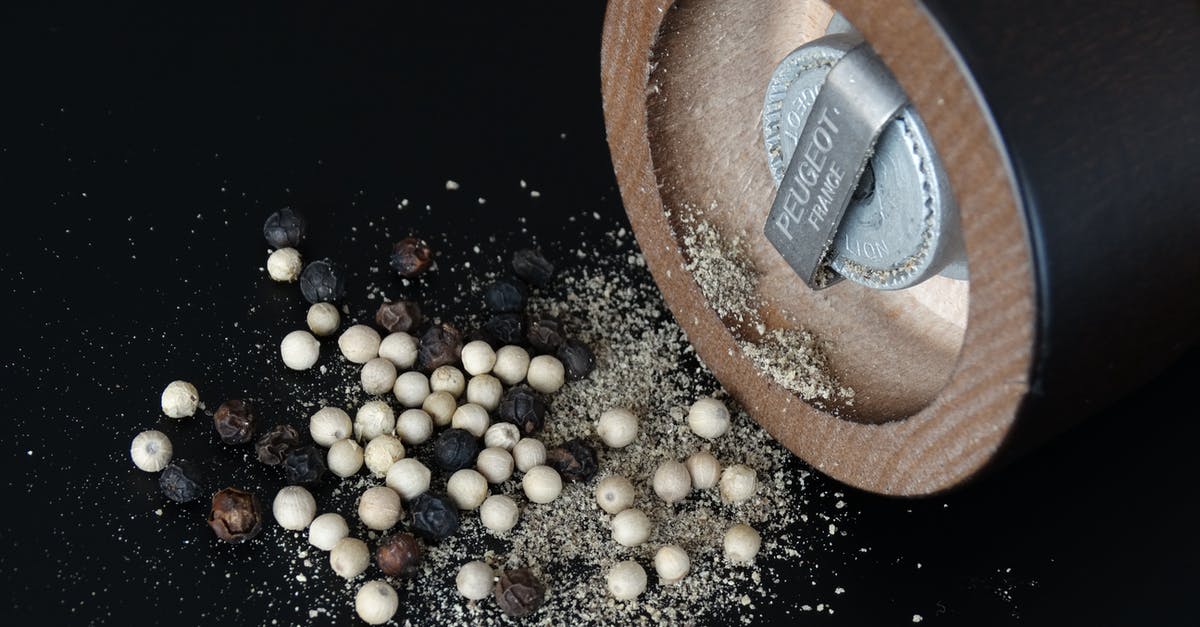 Pressure cooking beans with salt and spices - White and Black Peppers Pressure cooking beans with salt and spices - White and Black Peppers