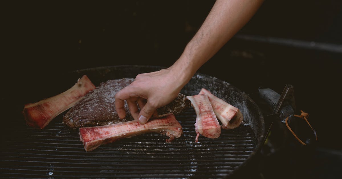 Proper cow bones to prepare holodets - Grilling of Narrow Bones Proper cow bones to prepare holodets - Grilling of Narrow Bones