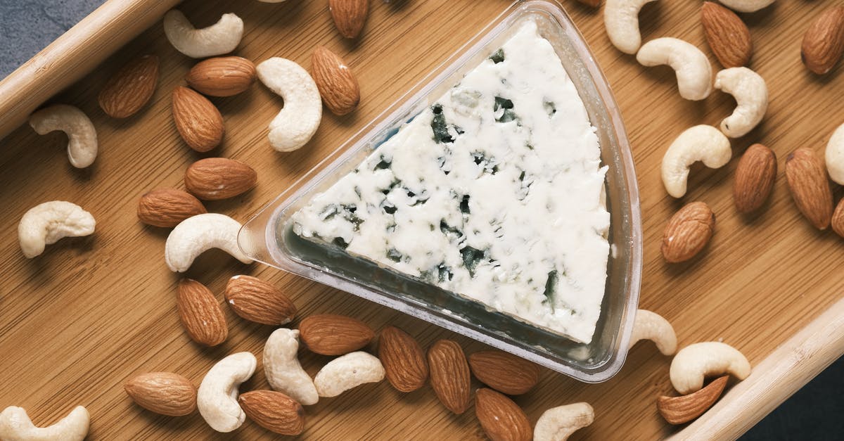Ratio of cream/butter to cheese in Alfredo with high fat cheeses? - White Rice on Stainless Steel Tray Ratio of cream/butter to cheese in Alfredo with high fat cheeses? - White Rice on Stainless Steel Tray