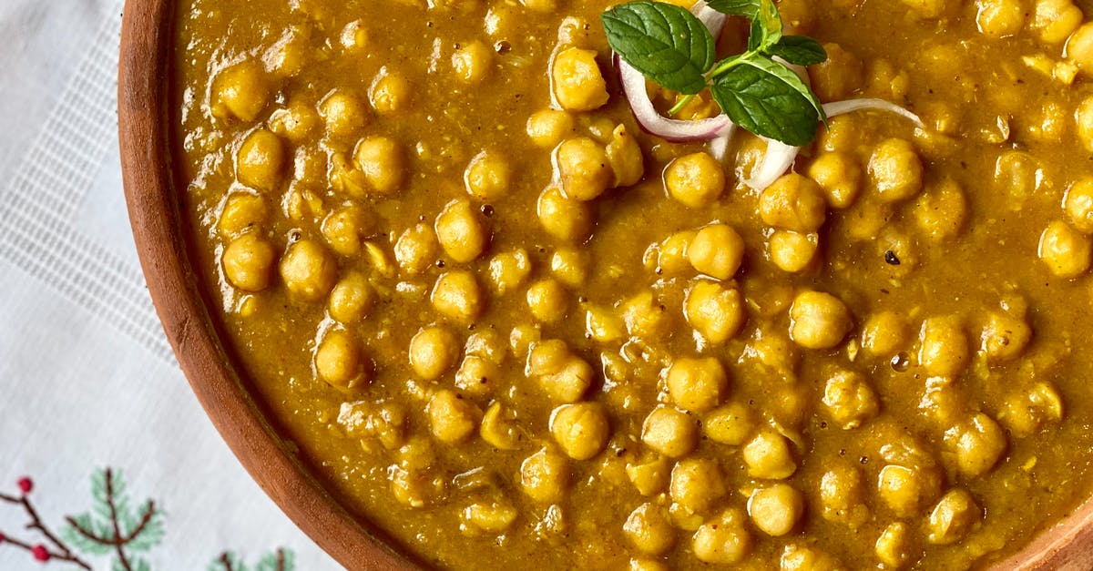 Reducing acidity in Northern Indian Cuisine (chana masala) - Close-up of Chana Masala Reducing acidity in Northern Indian Cuisine (chana masala) - Close-up of Chana Masala