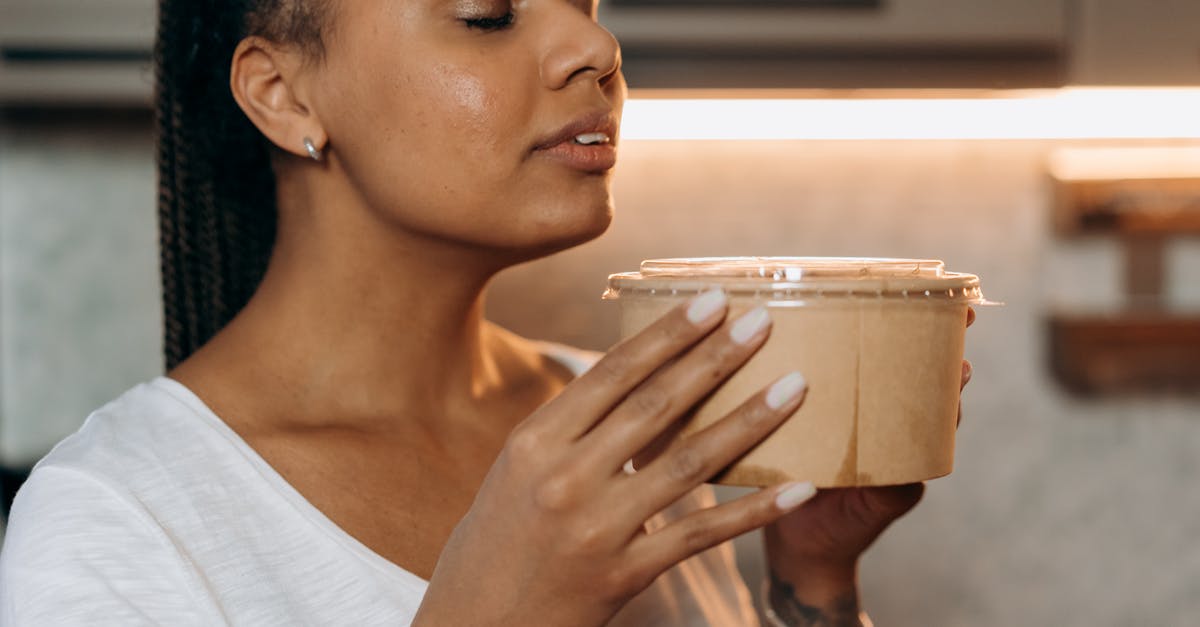 Slow cooker lid gasket smell - Woman in White Shirt Holding Clear Drinking Glass Slow cooker lid gasket smell - Woman in White Shirt Holding Clear Drinking Glass