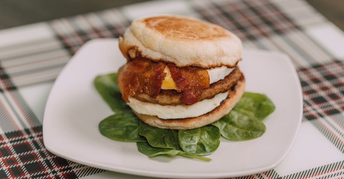 Substitution for egg to bind hamburger mince - Hamburger Sandwich with Bacon and Egg Substitution for egg to bind hamburger mince - Hamburger Sandwich with Bacon and Egg