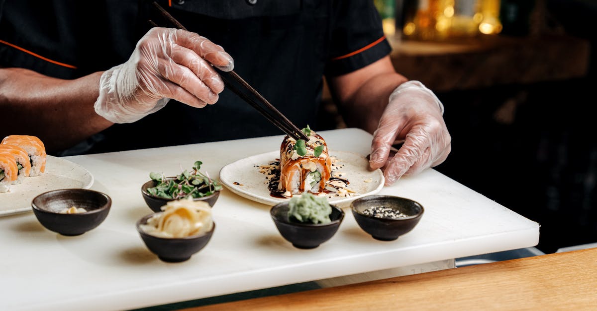 Understanding the steps to prepare sushi rice - Chef Plating Sushi Rolls Understanding the steps to prepare sushi rice - Chef Plating Sushi Rolls