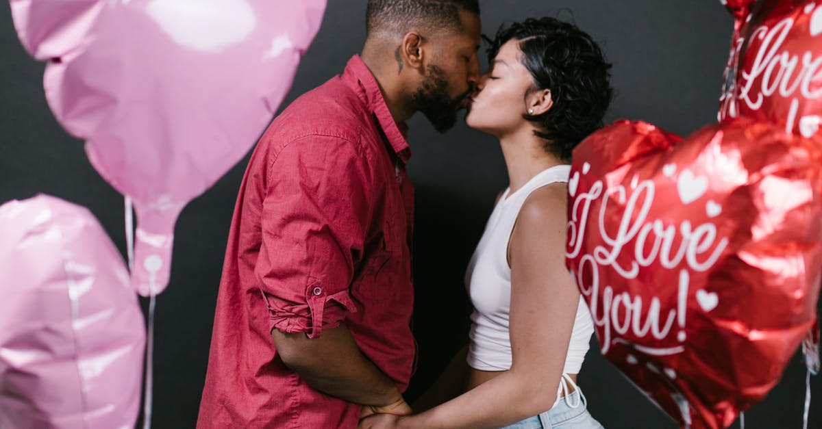 What's this discoloration in my saucepan? [duplicate] - Couple Kissing Each Other