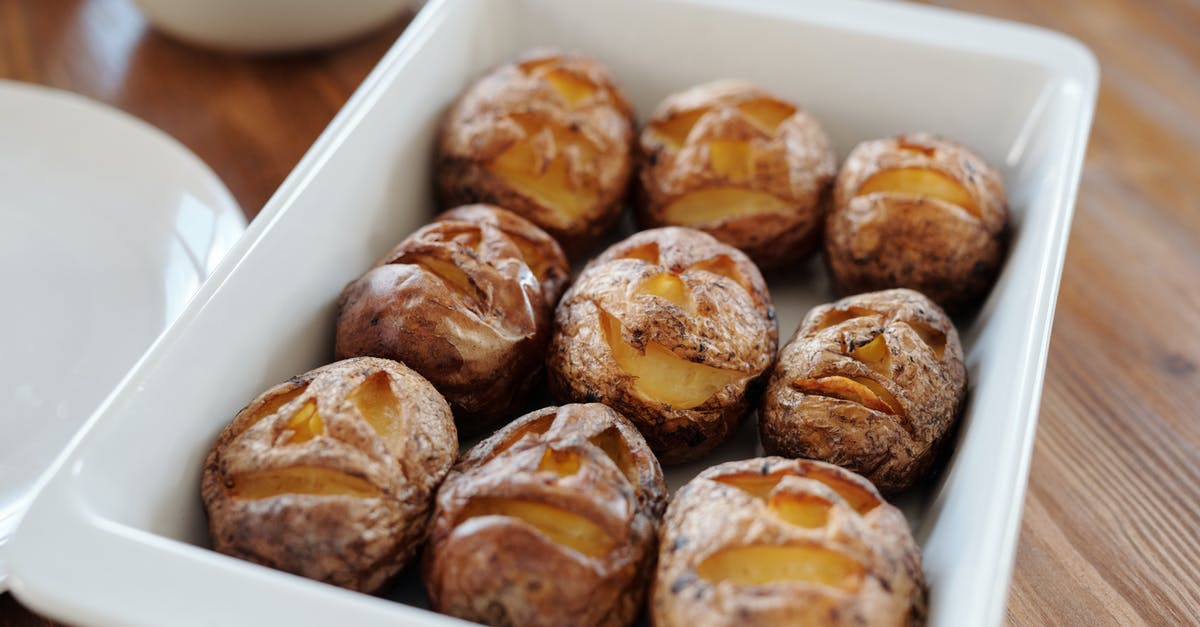 What are the best potatoes for baking? - Carved Potatoes In A Ceramic Tray What are the best potatoes for baking? - Carved Potatoes In A Ceramic Tray