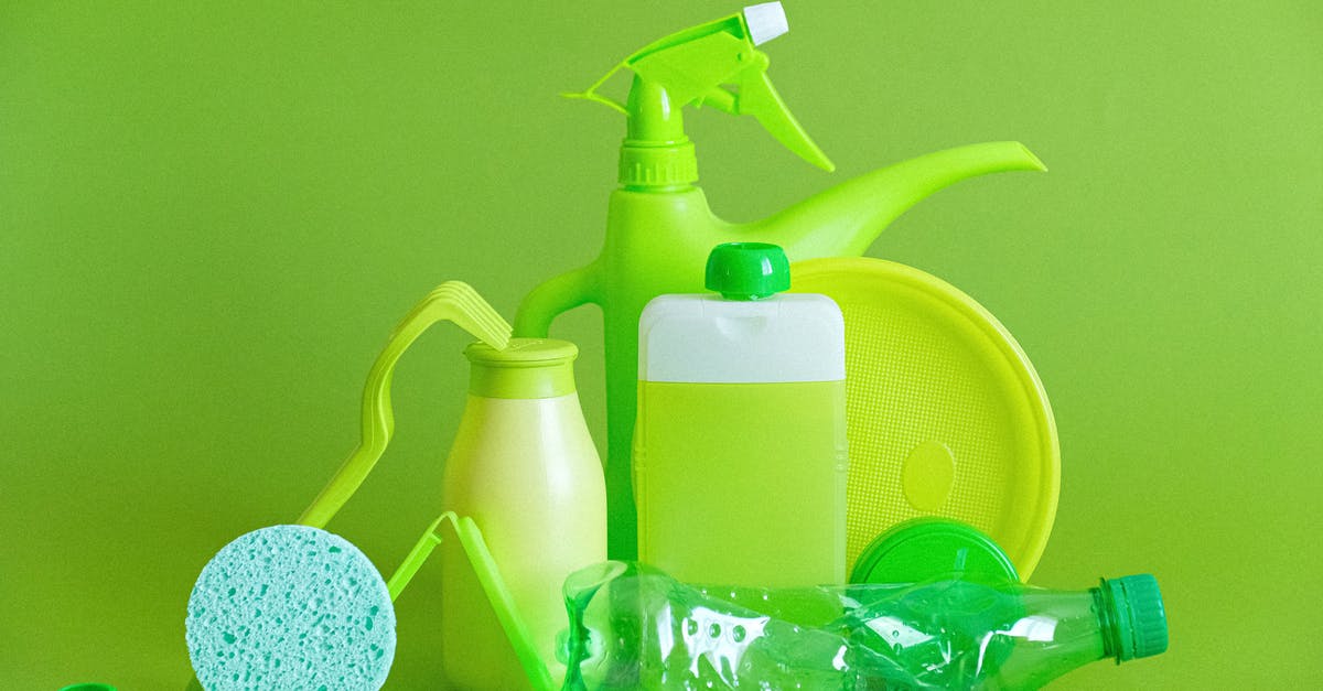 What is the difference between genoise sponge and victoria sponge? - Monochrome green bottles and containers for liquids or gel with plastic bottle and lids on green background What is the difference between genoise sponge and victoria sponge? - Monochrome green bottles and containers for liquids or gel with plastic bottle and lids on green background