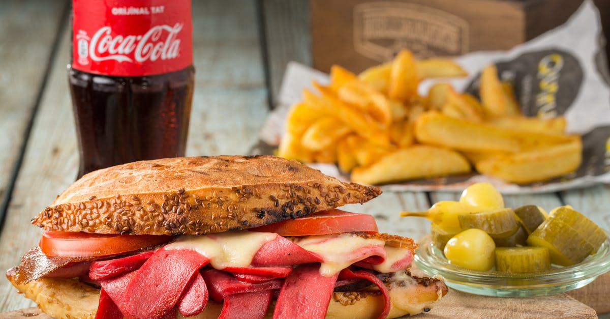 What is the difference between Paris ham and French ham? - Closeup Photography of Bun With Slices of Sausage With Bacon and Melted Cheese What is the difference between Paris ham and French ham? - Closeup Photography of Bun With Slices of Sausage With Bacon and Melted Cheese