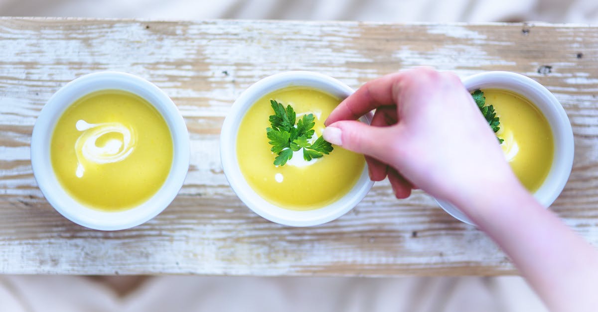 What is the purpose of vermouth in potato leek soup? - Leek and potato soup / hand What is the purpose of vermouth in potato leek soup? - Leek and potato soup / hand