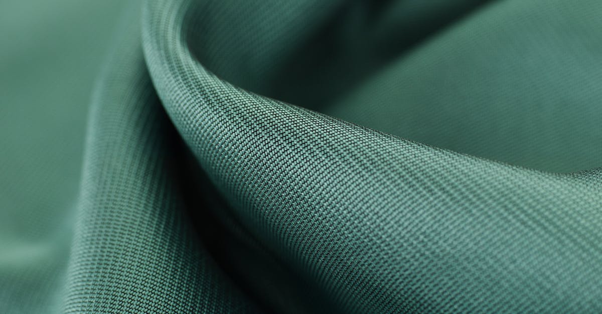 What is the trick to kneading silk smooth bread? - Close View Pf Green Textile What is the trick to kneading silk smooth bread? - Close View Pf Green Textile