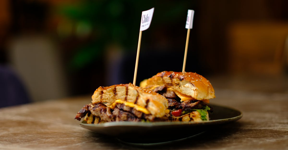 What temperature(s) should sweetbreads be cooked to? - Burger on Black Ceramic Plate What temperature(s) should sweetbreads be cooked to? - Burger on Black Ceramic Plate