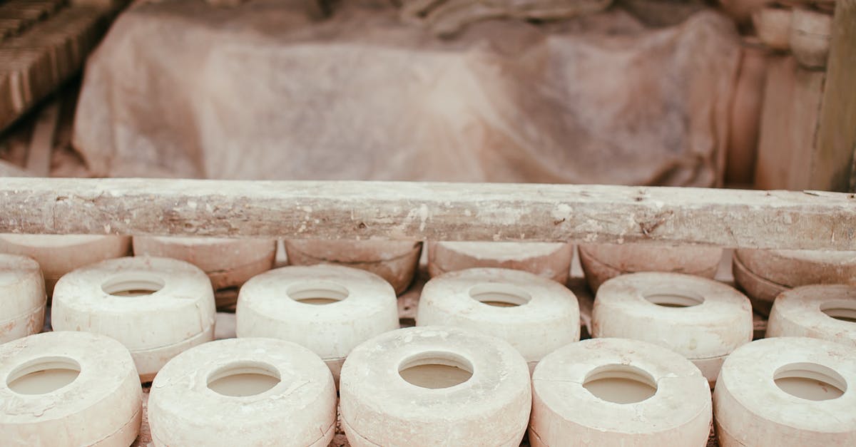 Which containers should I use for souffles? - White Tissue Rolls on Brown Wooden Table Which containers should I use for souffles? - White Tissue Rolls on Brown Wooden Table