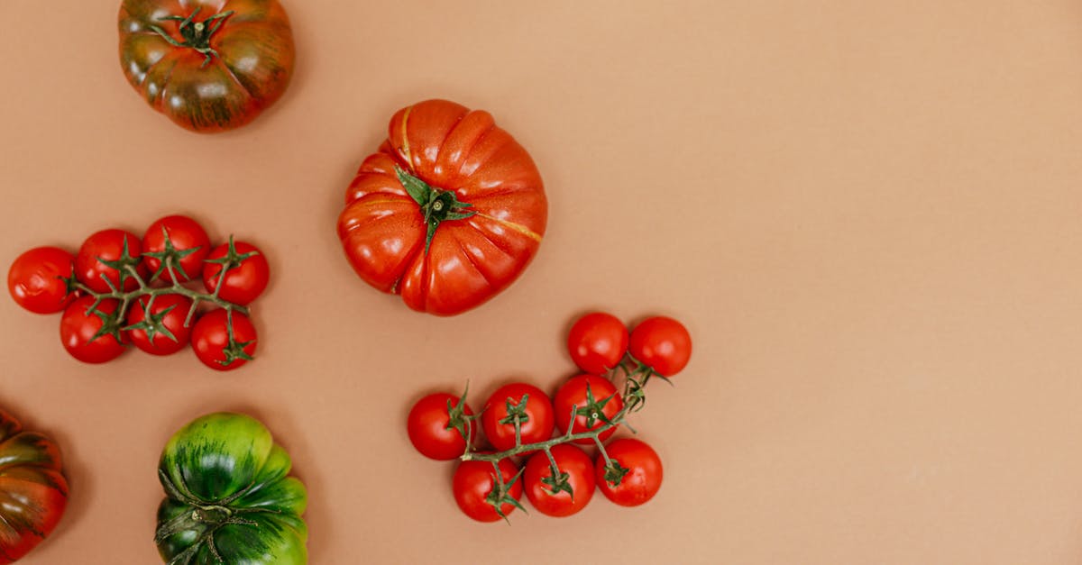 Why do small things taste better than big things? - Fresh Tomatoes Why do small things taste better than big things? - Fresh Tomatoes