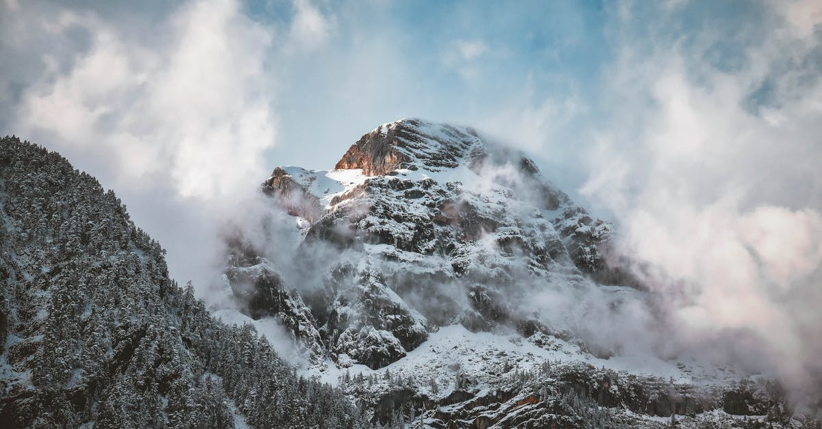 Why does freezing vegetable shortening alter its appearance? - Snow-covered Mountain Peak Why does freezing vegetable shortening alter its appearance? - Snow-covered Mountain Peak