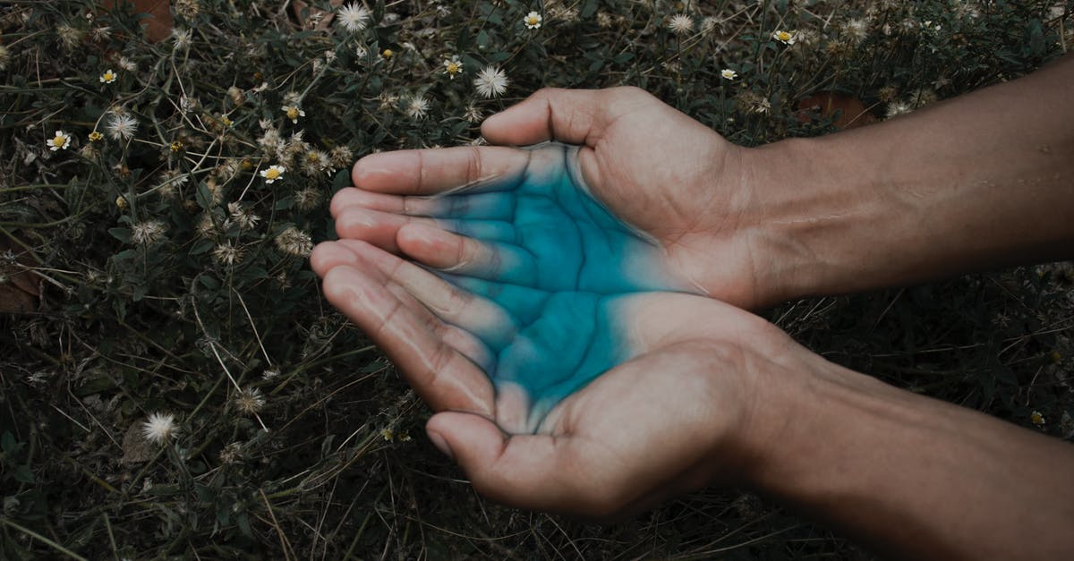 Why does my minestrone soup end up with so little liquid? - Human Hand With Blue Liquid Why does my minestrone soup end up with so little liquid? - Human Hand With Blue Liquid