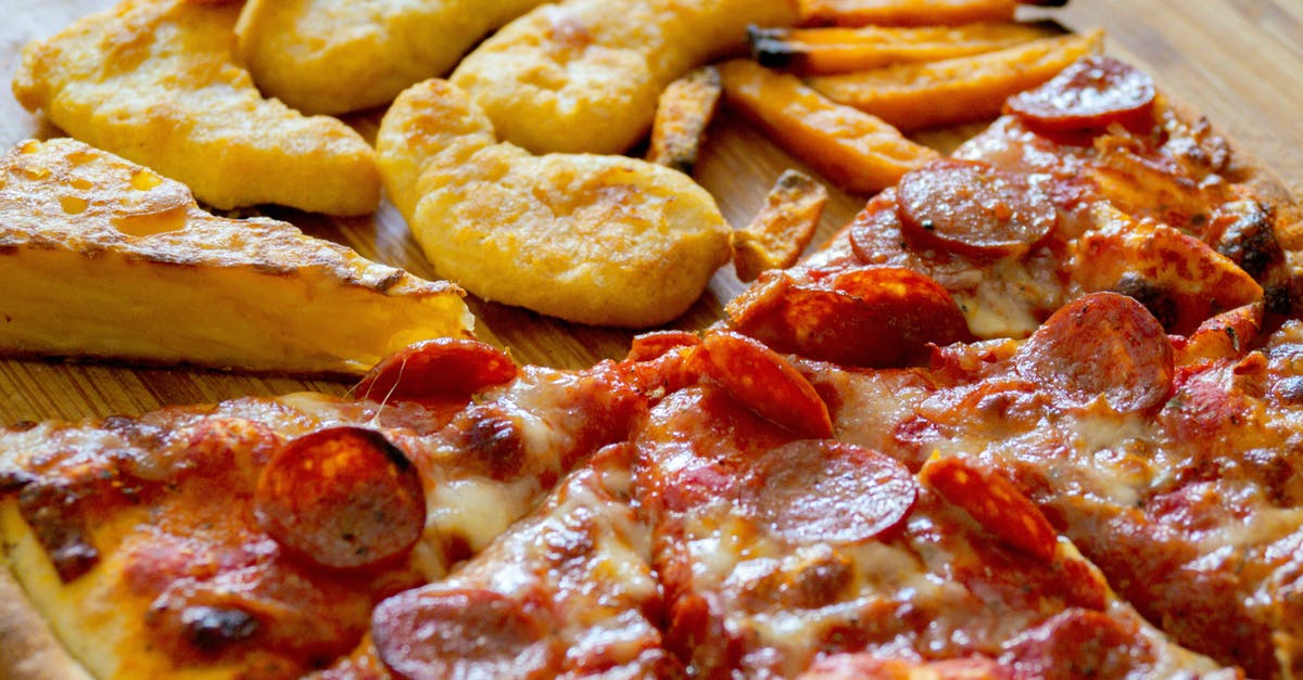 Why is delivered pizza often oily? - Pepperoni Pizza and Sweet Potato Fries Why is delivered pizza often oily? - Pepperoni Pizza and Sweet Potato Fries