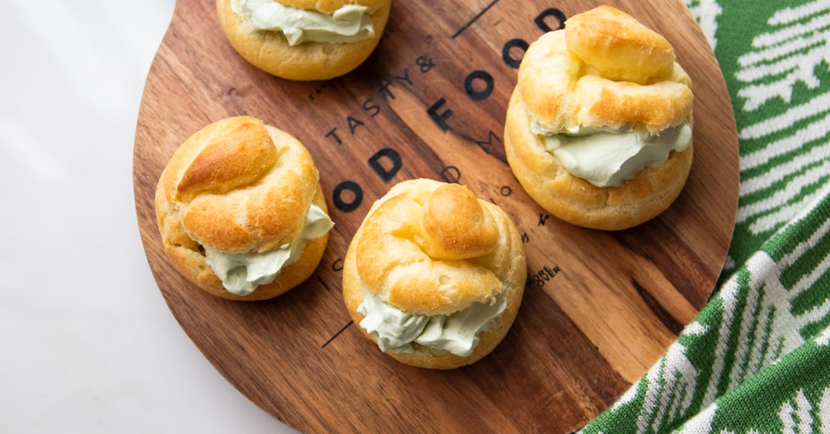 Why sugar butter cocopowder mixture got hard in double boiler - Four Pastries on Brown Board Why sugar butter cocopowder mixture got hard in double boiler - Four Pastries on Brown Board