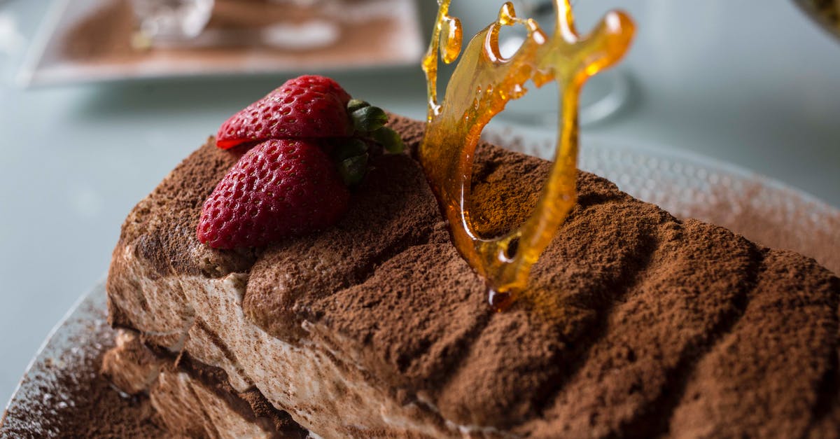 Zabaglione for Tiramisu - Strawberry Fruit on Brown Cake Zabaglione for Tiramisu - Strawberry Fruit on Brown Cake